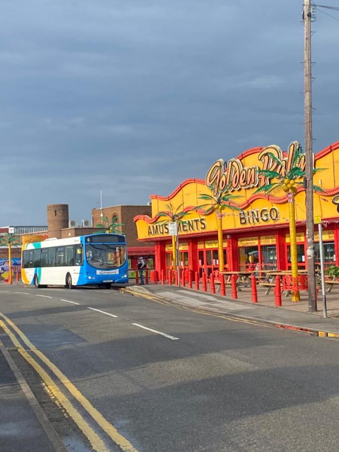Palm Grove 182 - Pet Friendly, Wifi, Close To Beach And Clubhouse - Golden Palm Resort - Meadow Lakes Caravan & Lodge Hire Skegness Bagian luar foto
